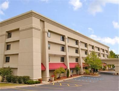 Baymont By Wyndham Kalamazoo West Exterior photo